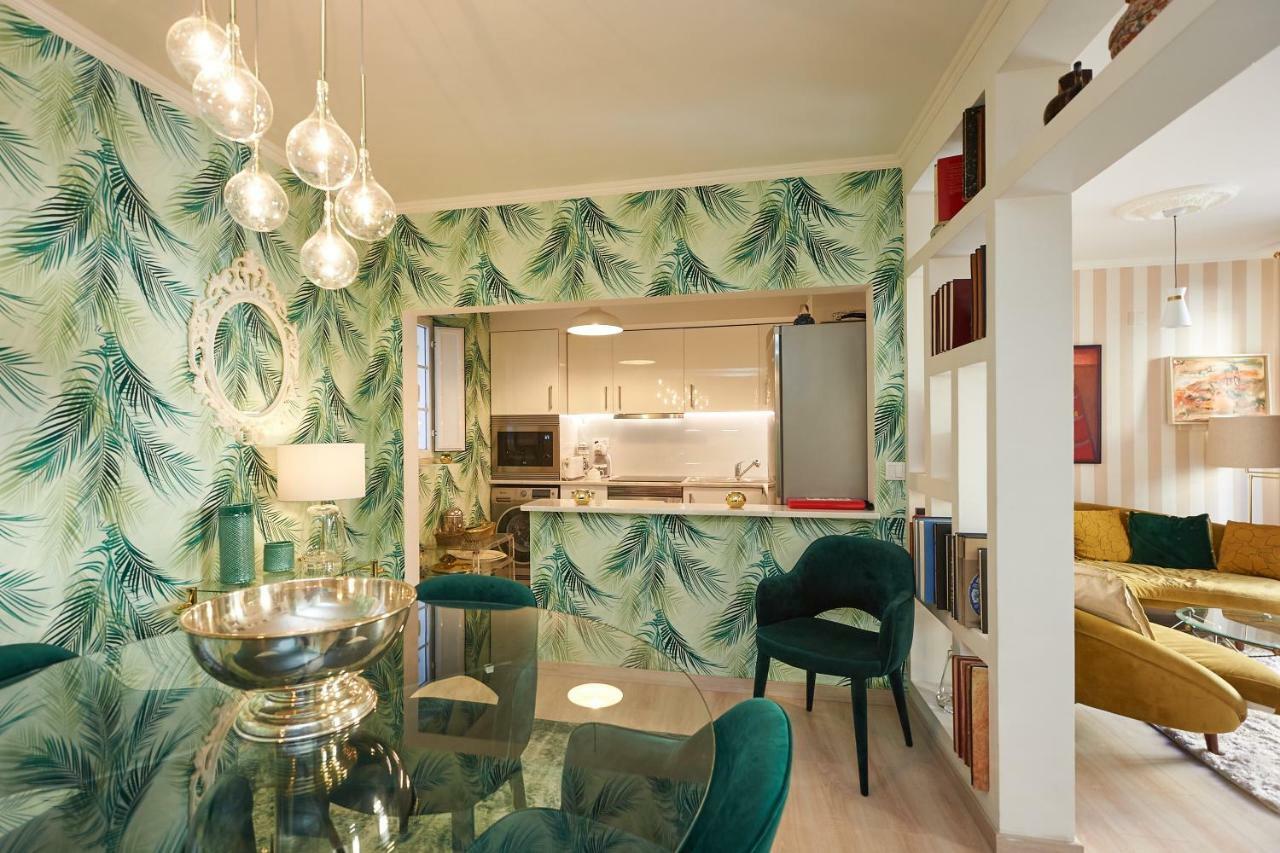 Luxurious Triplex Near The Beach In Estoril Lejlighed Eksteriør billede